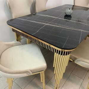 Set zwarte marmeren tafel Piano met 6 stoelen beige kleur