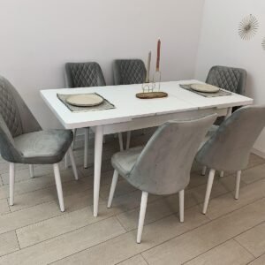 Tafeldek ANTIEK WIT en stoel MONACO lichtgrijs