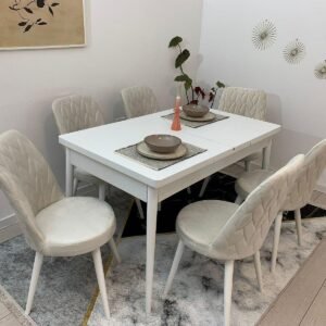 Tafeldek ANTIEK WIT en stoel VIVA champagne
