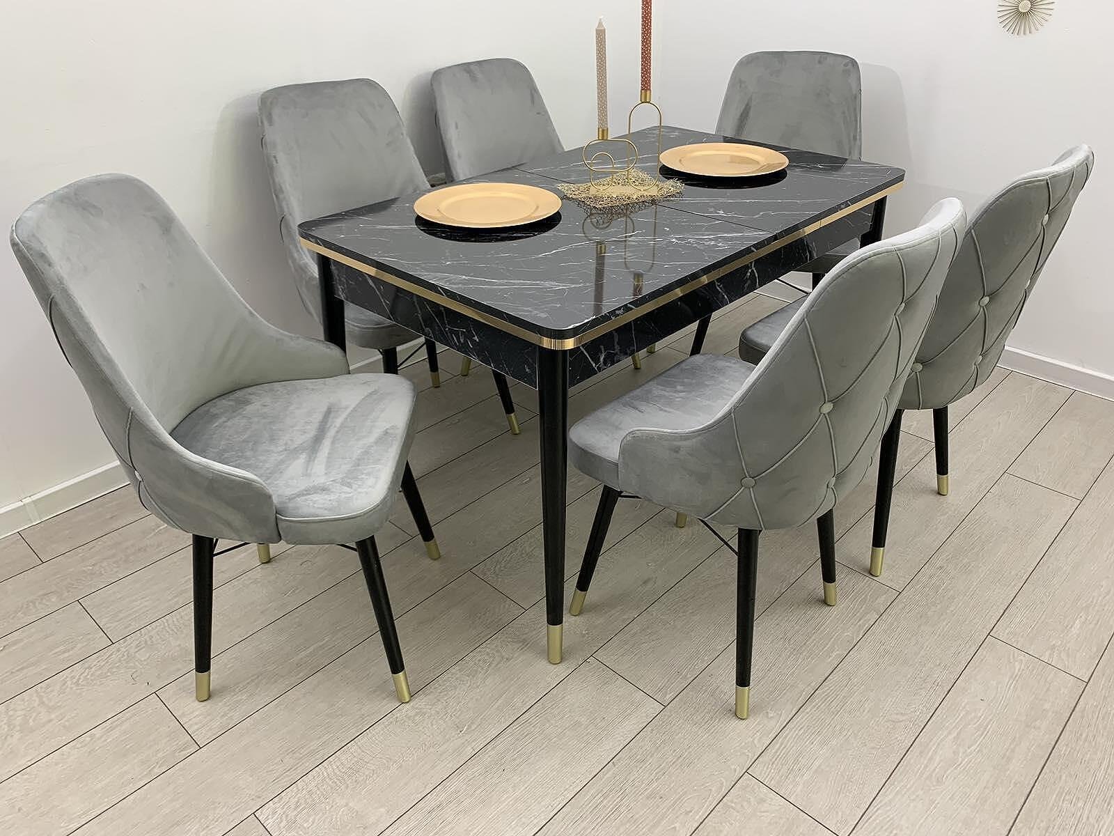 Marina tafel gedek met gouden rand en stoel Laura lichtgrijs