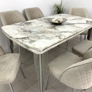 SET VAN DE TAFEL SILVA EN STOEL LYDIA CRÈME MET CHROOMPOTEN