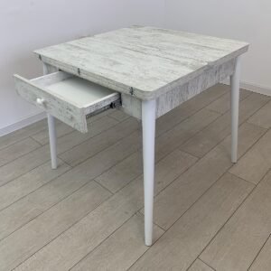 VEGA ANTIEK tafelset en stoel NEW YORK champagne