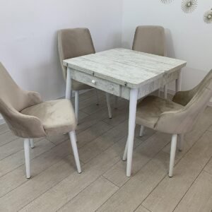 VEGA ANTIEK tafelset en stoel RIO champagne