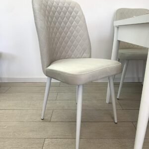 Set van 6 stoelen Carla champagne kleur met witte poten