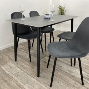 COMPLETE TAFEL REBECCA GREY EN 4 STOELEN EMMA GREY KLEUR