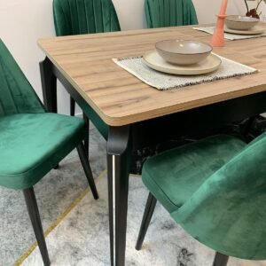 ANA ZWARTE EN WALNOOT TAFEL, stoel NEW YORK groen