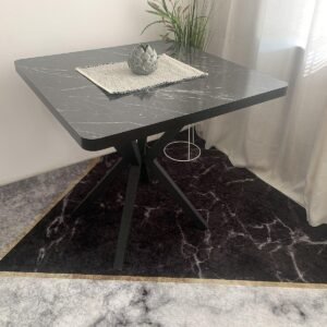 Tafel DAGELIJKS zwart marmer