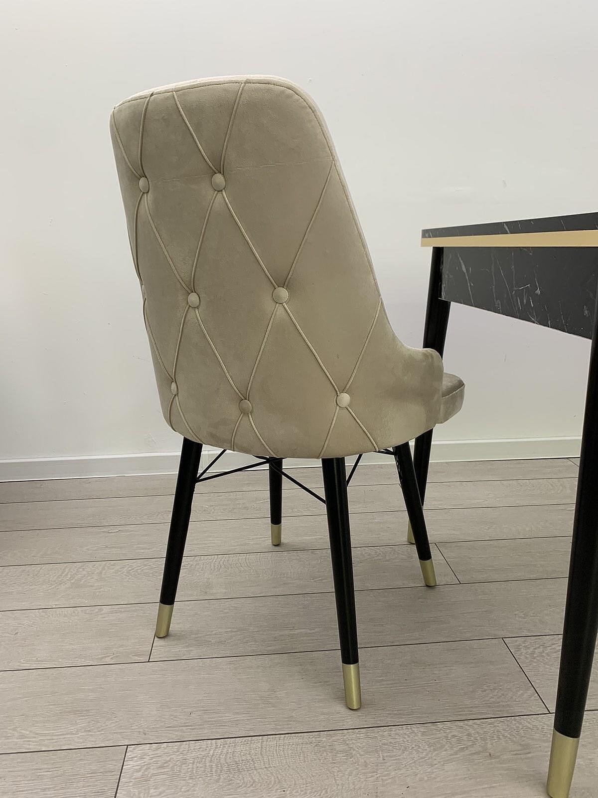 Set van 6 stoelen Laura beige met zwarte poten