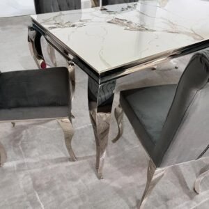 EETTAFEL KRISTAL EN STOEL MELISSA GRIJS